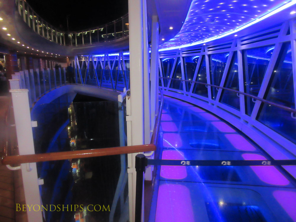 Cruise ship Regal Princess Seawalk