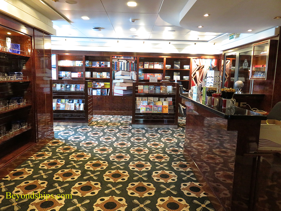 Queen Mary 2, bookshop