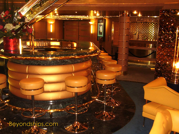 Cruise shipNoordam bars and lounges