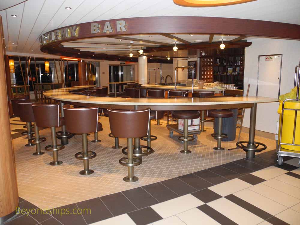 Alchemy Bar, Carnival Vista, cruise ship