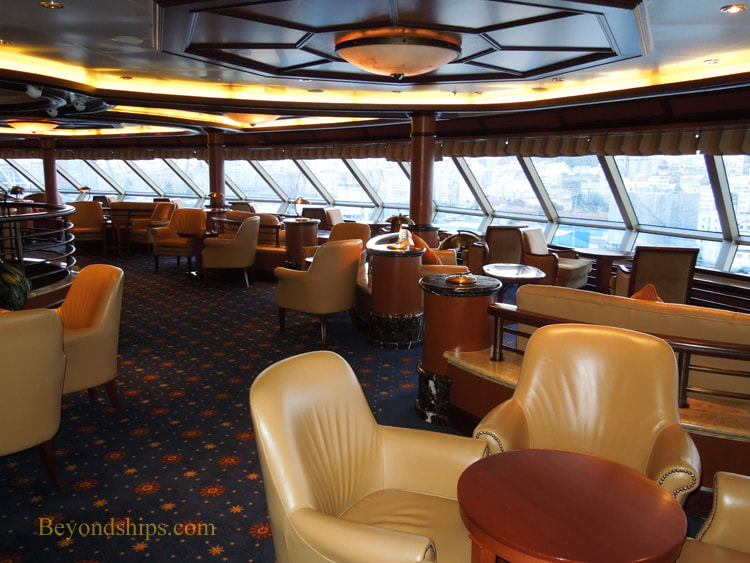 Cruise ship Queen Victoria, bars and lounges