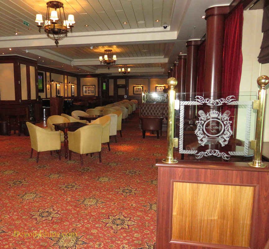 Queen Mary 2, Golden Lion Pub