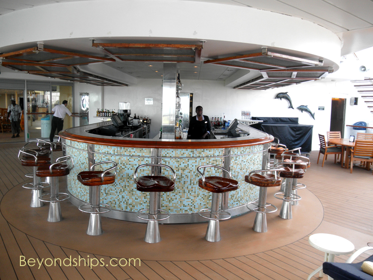 Cruise ship Celebrity Constellation bars and lounges