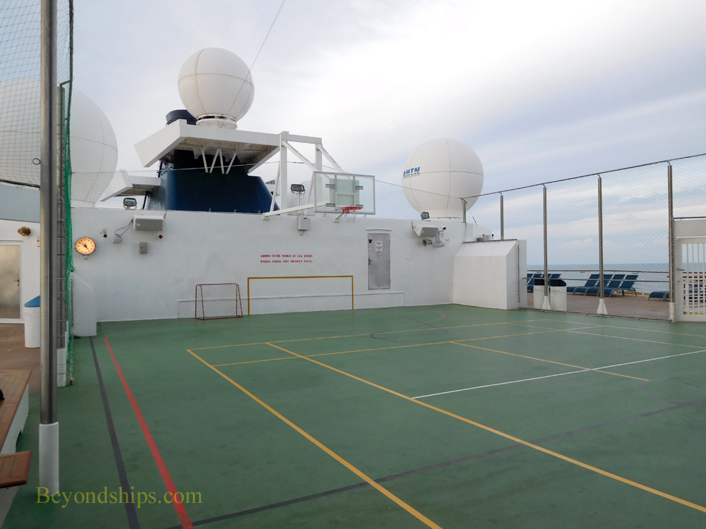 Cruise ship Celebrity Constellation basketball court