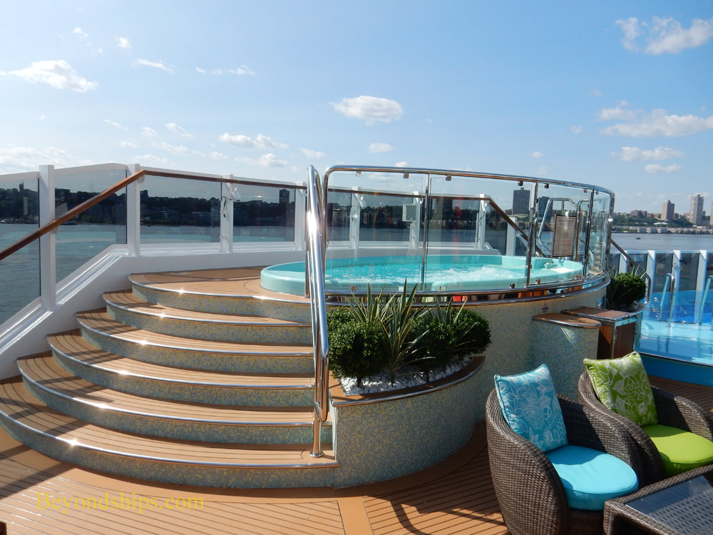 Havana pool area, Carnival Horizon, cruise ship
