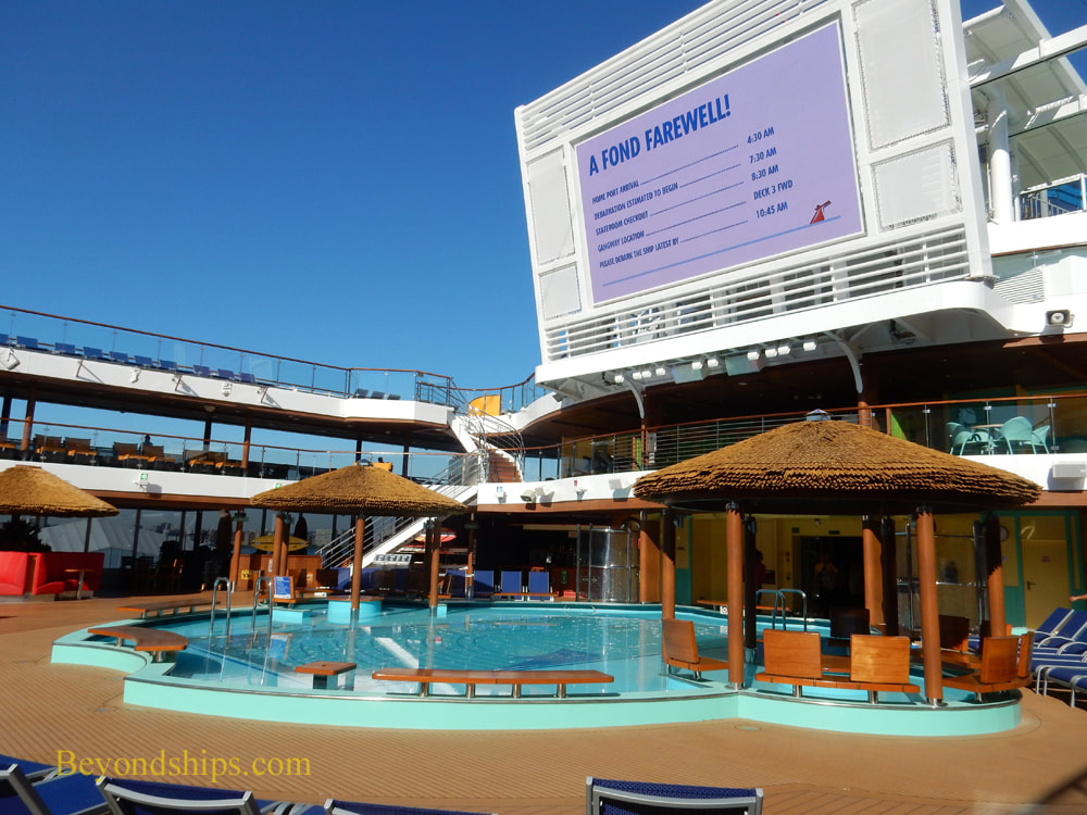 Main pool area, Carnival Horizon, cruise ship