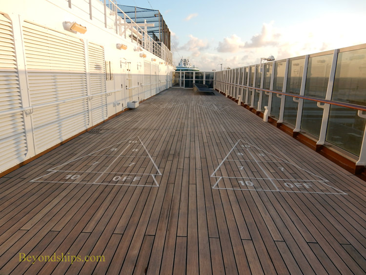 Cruise ship Oosterdam, shuffleboard