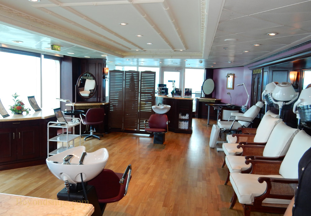 Cruise ship Pacific Princess salon
