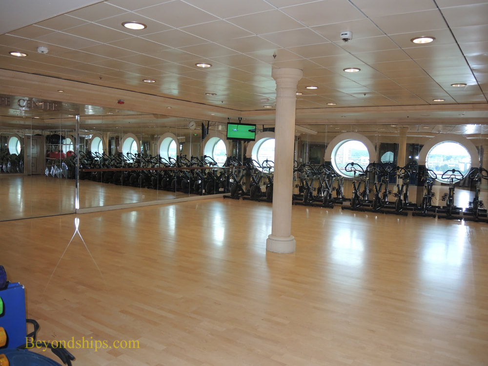Cruise ship Carnival Sunshine, spa fitness center