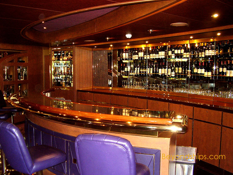 Noordam cruise ship bars and lounges