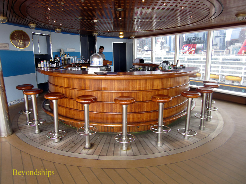 Cruise ship Zuiderdam bars and lounges