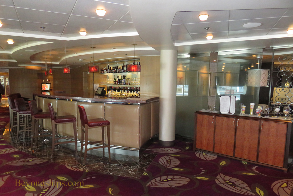 Cruise ship Celebrity Summit bars and lounges