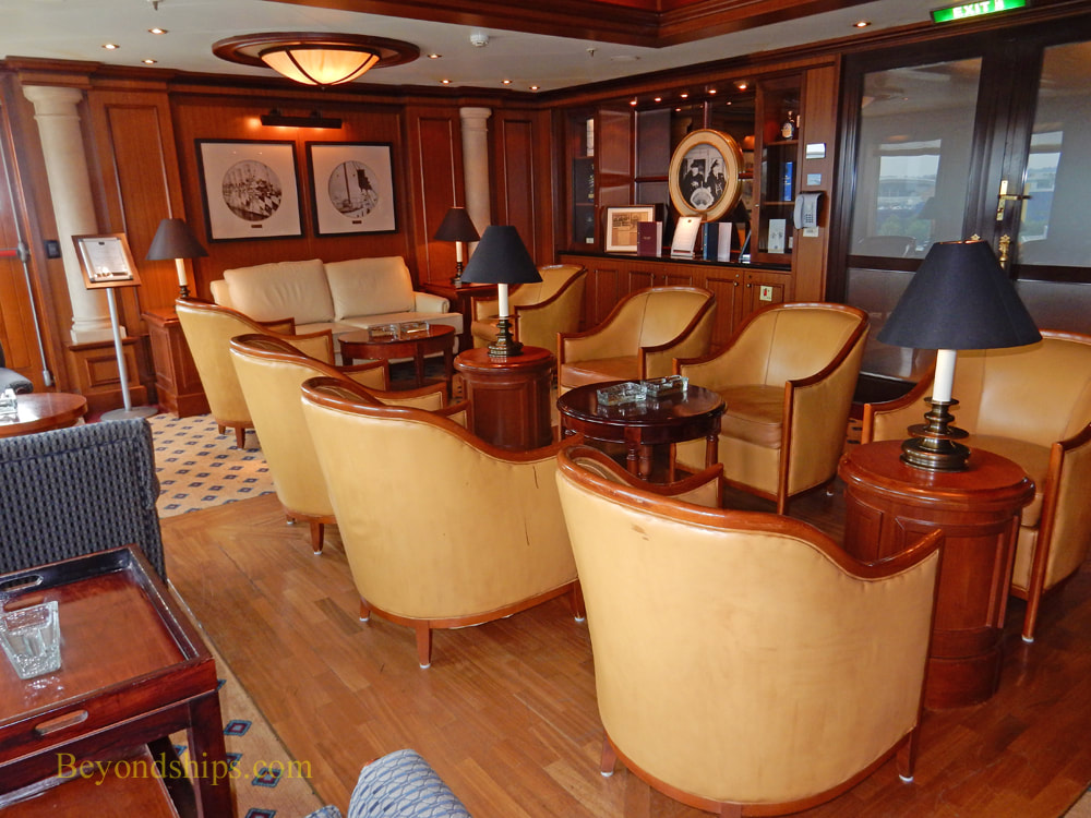 Cruise ship Queen Elizabeth Churchill's Cigar Lounge