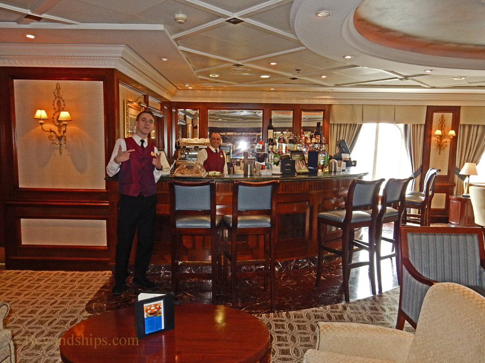 Cruise ship Pacfic Princess bars and lounges