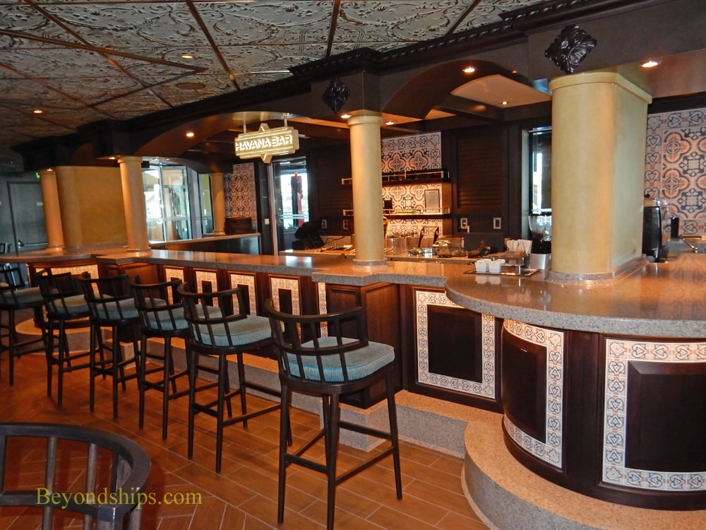 Bars and lounges, Carnival Horizon , cruise ship