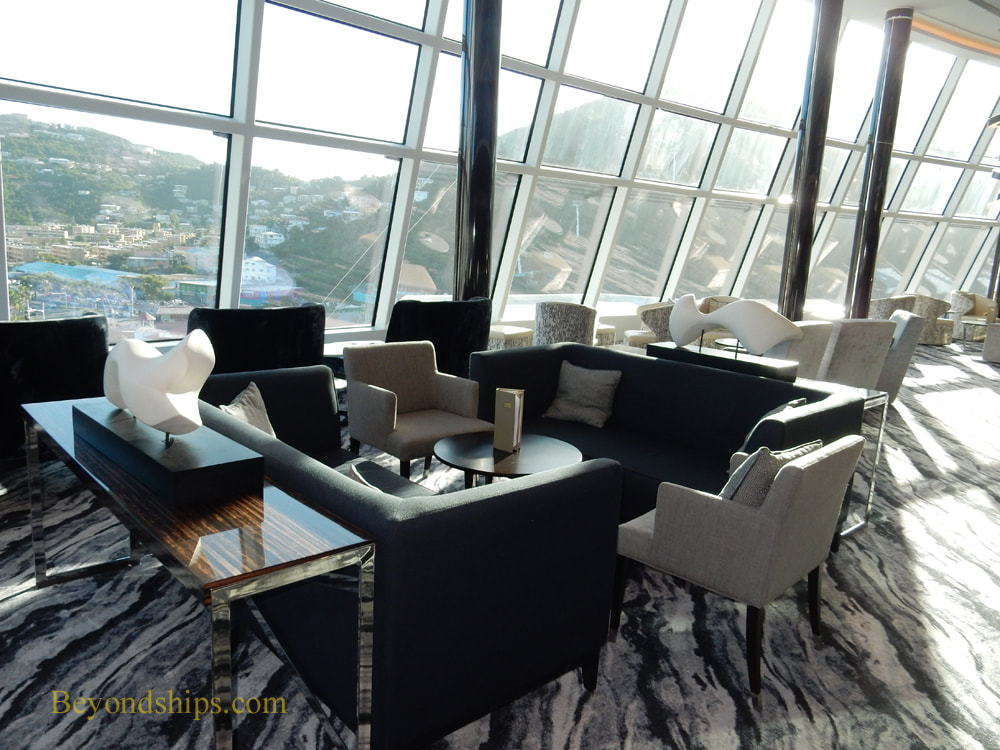 Cruise ship Norwegian Bliss bars and lounges