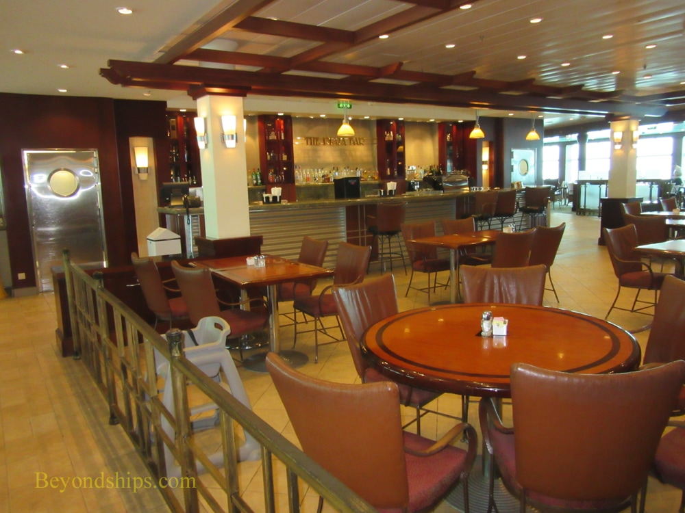 Cruise ship Freedom of the Seas, Plaza Bar