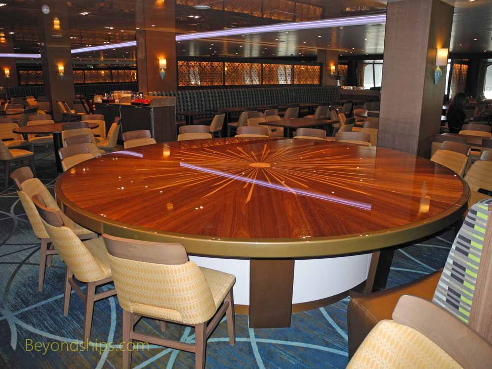Reflections Dining Room, Carnival Vista, cruise ship