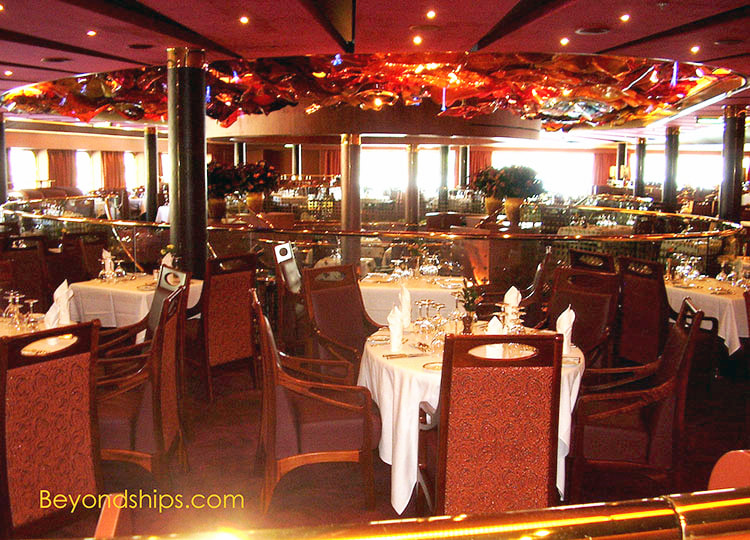Cruise ship Noordam dining