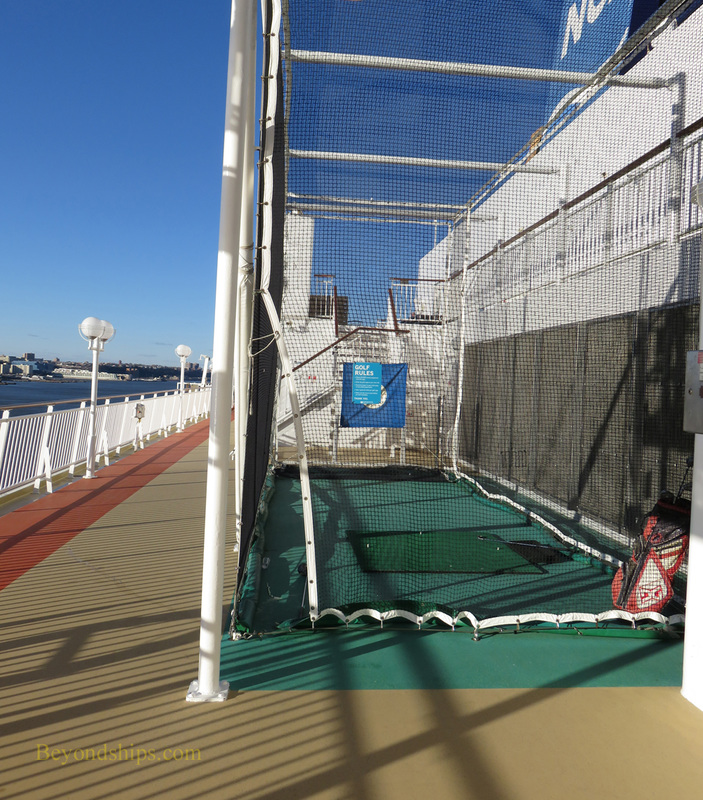 Norwegian Gem cruise ship, golf net
