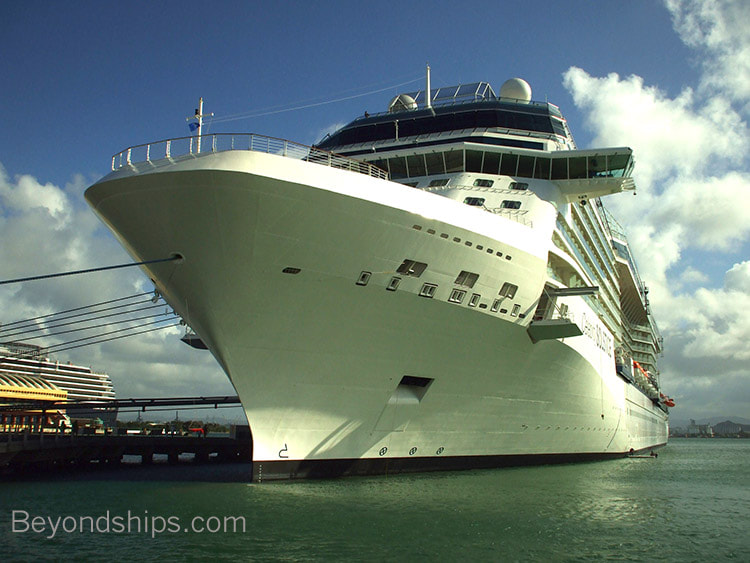 Cruise ship Celebrity Solstice