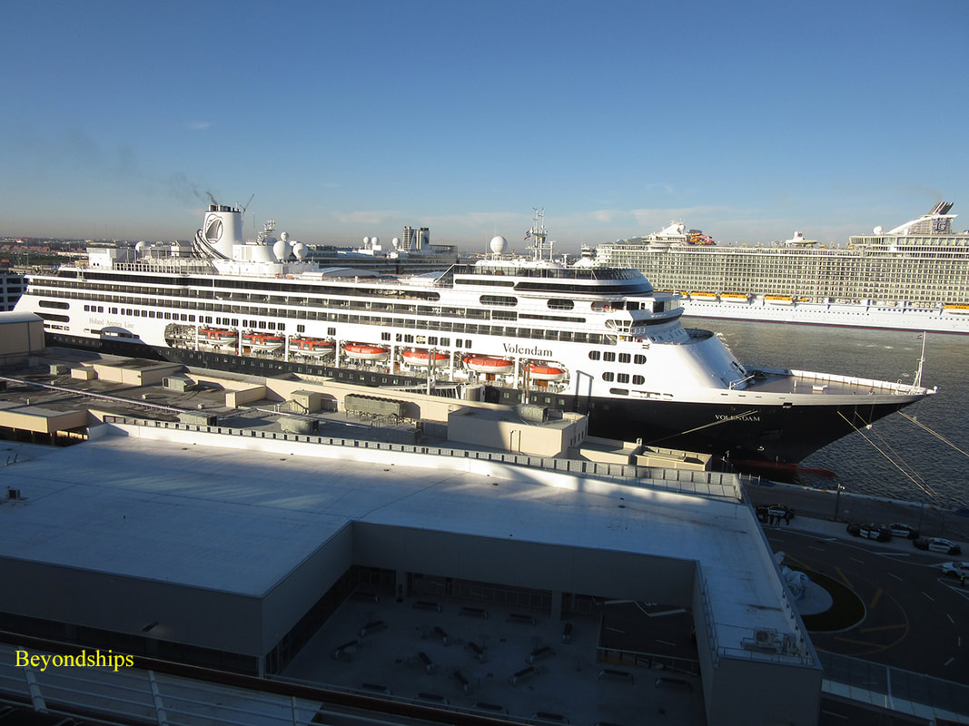 Cruise ship Volendam