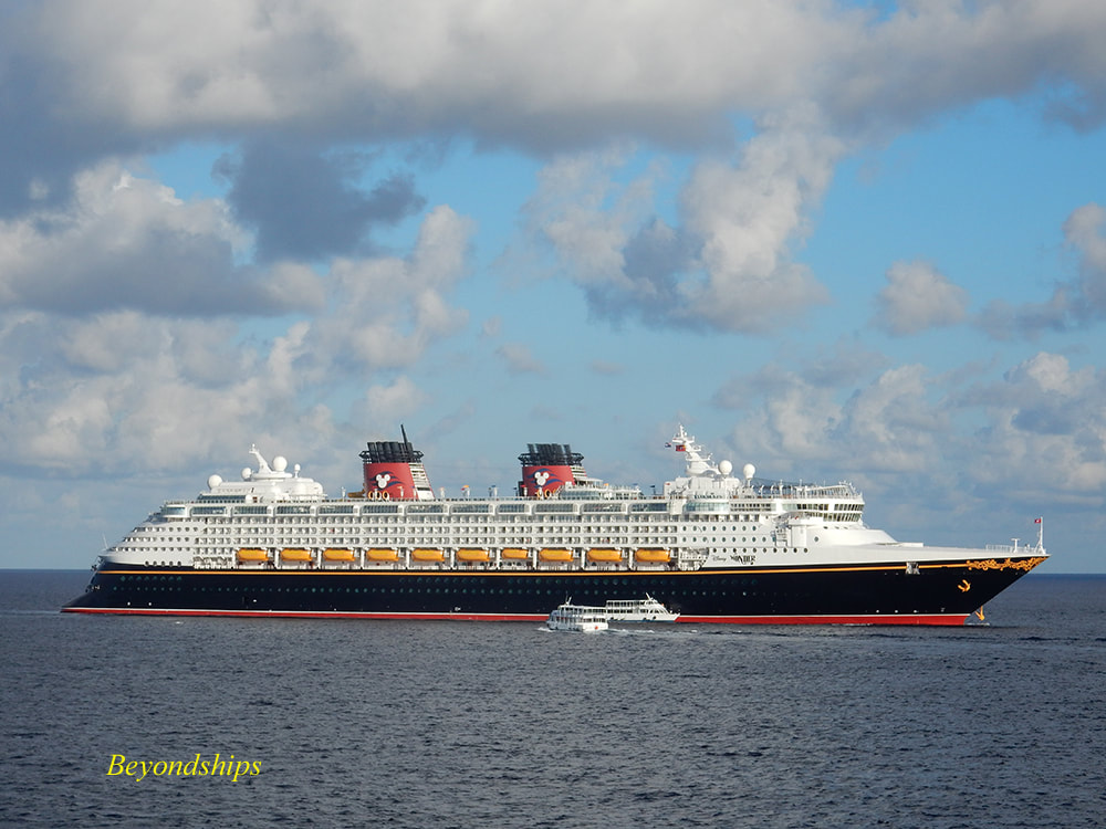 Cruise ship Disney Wonder