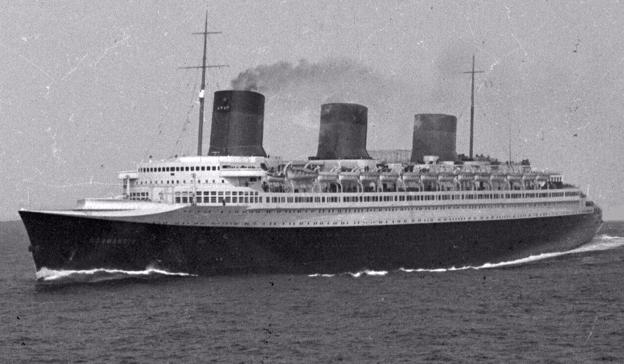 SS Normandie ocean liner