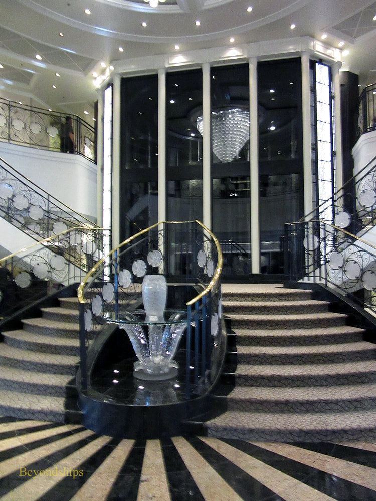 Lobby of cruise ship Oceania Riviera