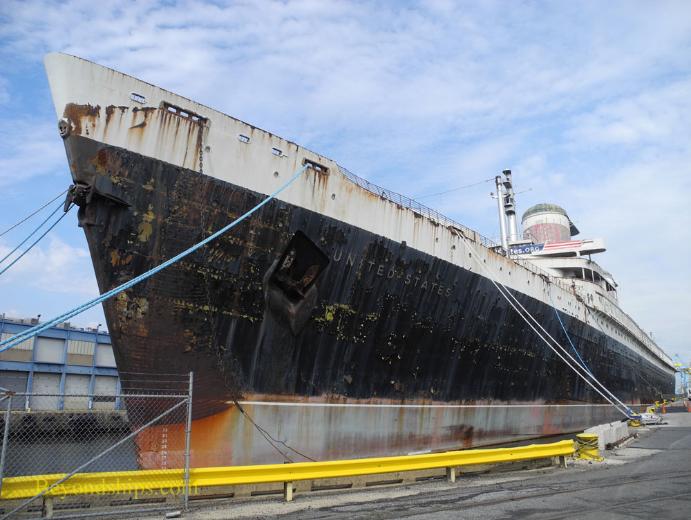 Ocean liner SS United States