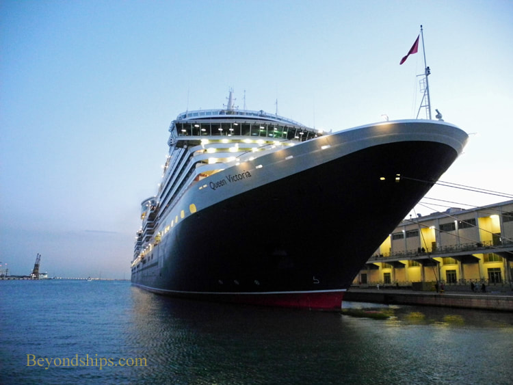 Cruise ship Queen Victoria