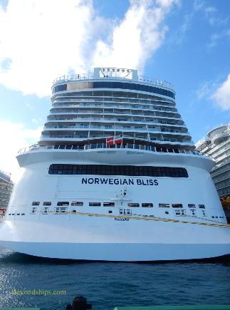 Cruise ship Norwegian Bliss